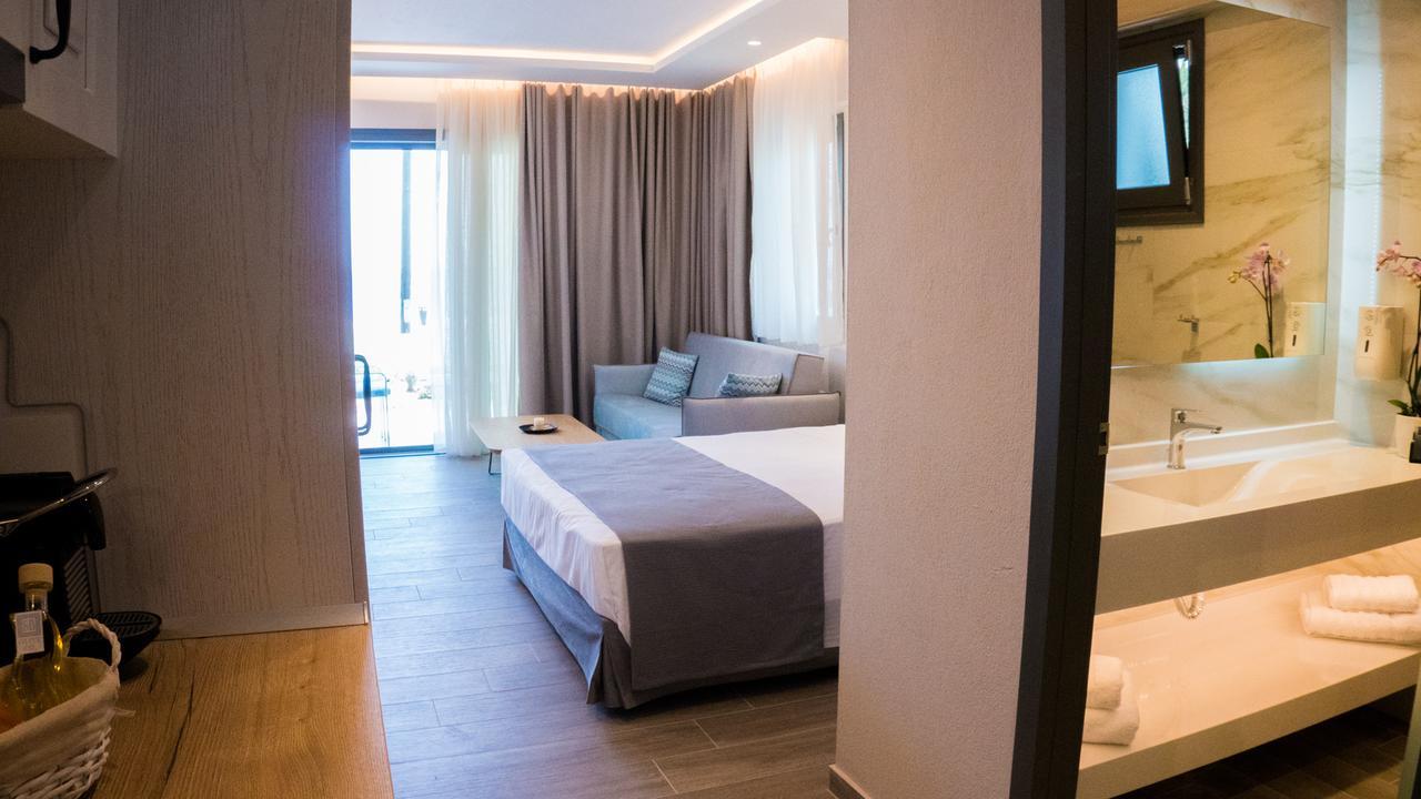 Costa Domus Blue Luxury Apartment *